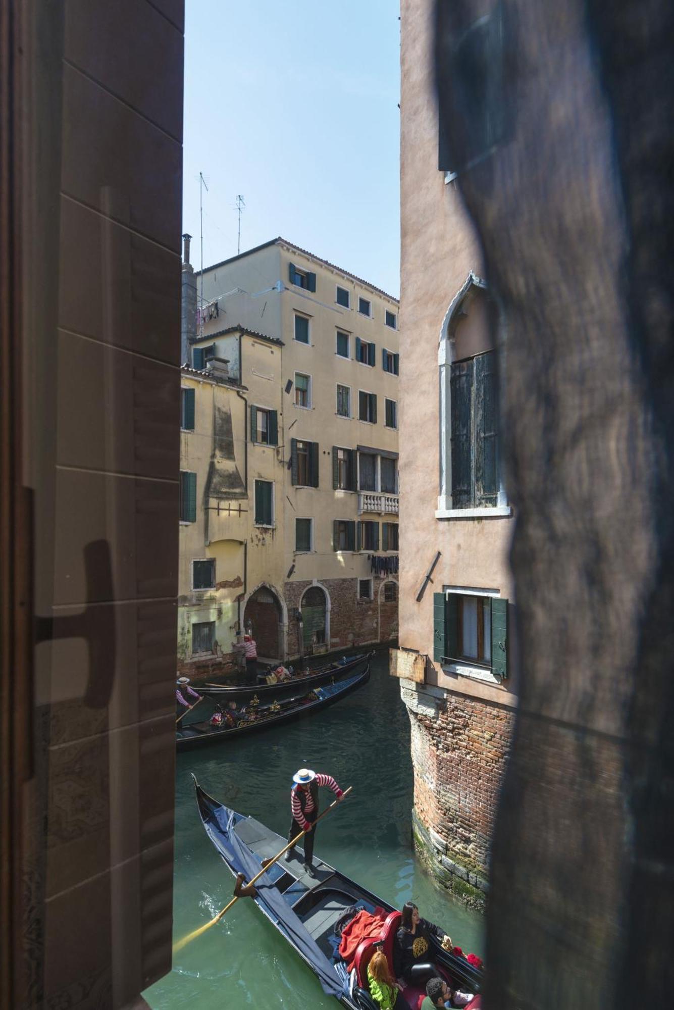 Tre Sestieri Terrace - Canal View 2024 Benátky Pokoj fotografie